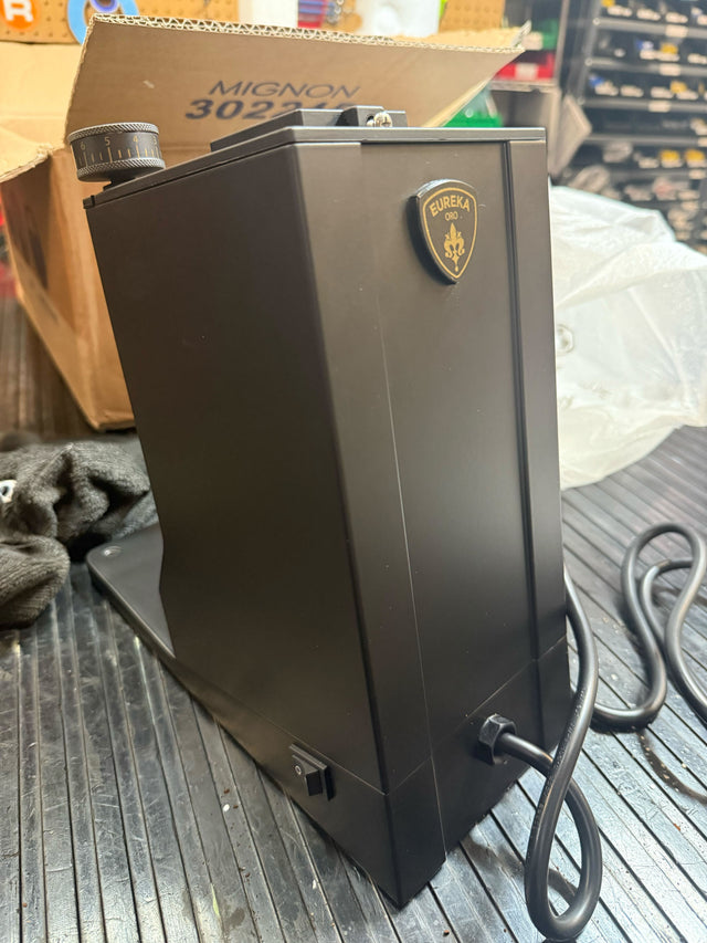 Open Box Eureka Oro Mignon Single Dose (3301)