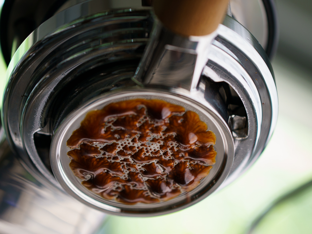 WEBER WORKSHOPS Unifilter Lifestyle, Shot Pulling, Bottomless Portafilter, Clive Coffee, Large